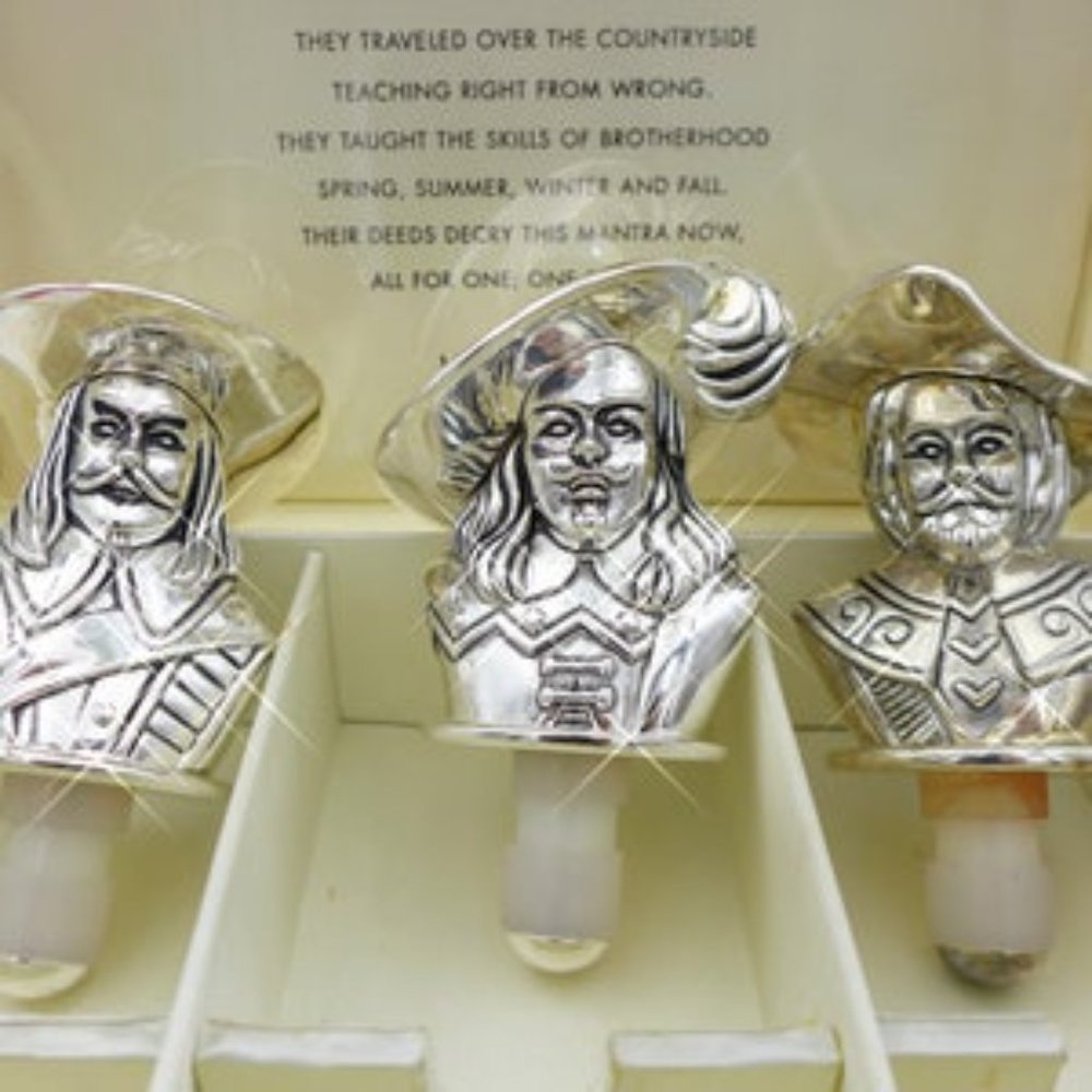Neiman Marcus Bottle Stoppers Three Musketeers Man Cave Bar